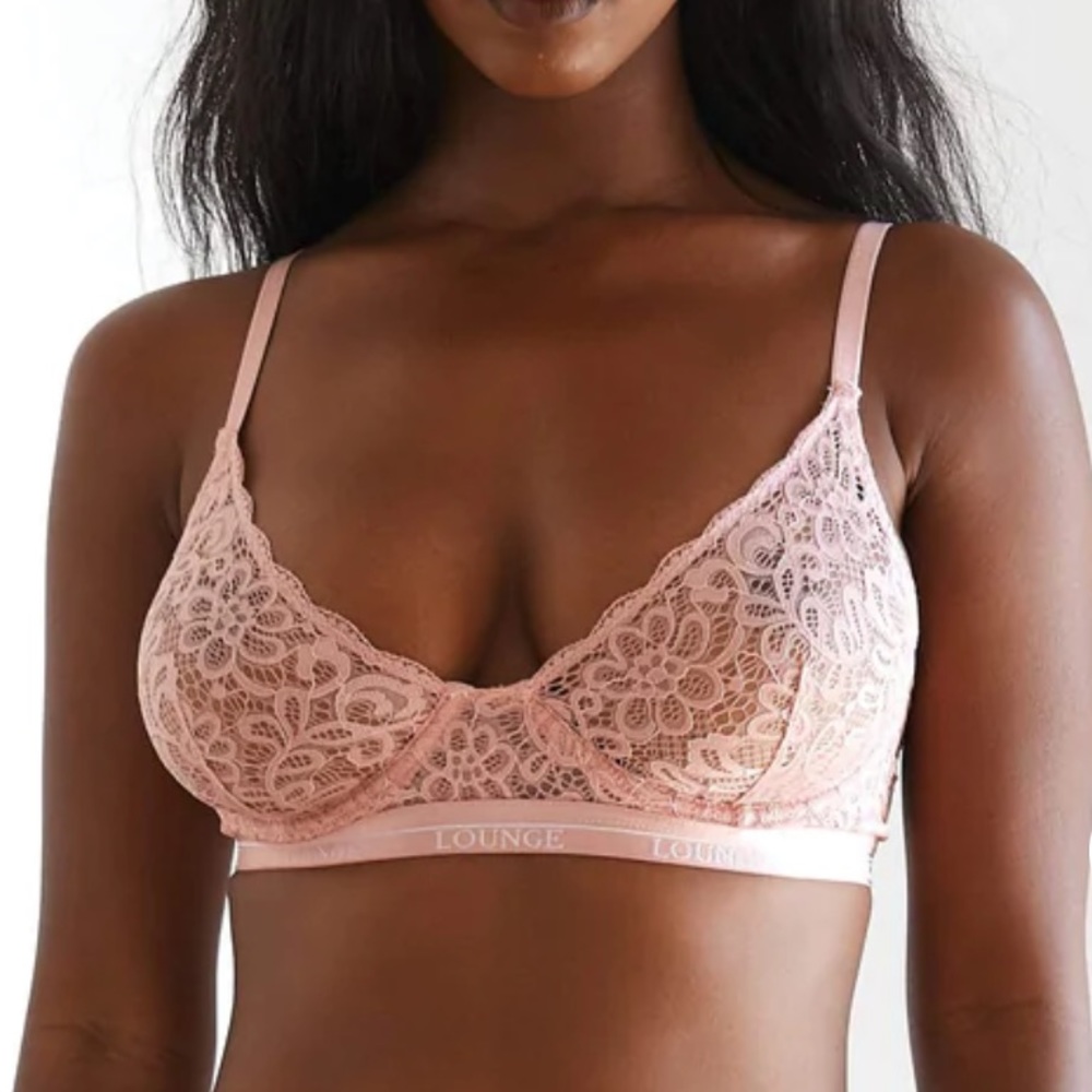 Lounge Balcony Bra